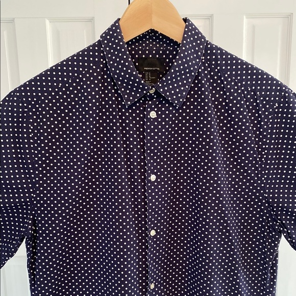 H&M Other - H&M / Men’s Short Sleeve Shirt / Navy Polka Dot / Medium